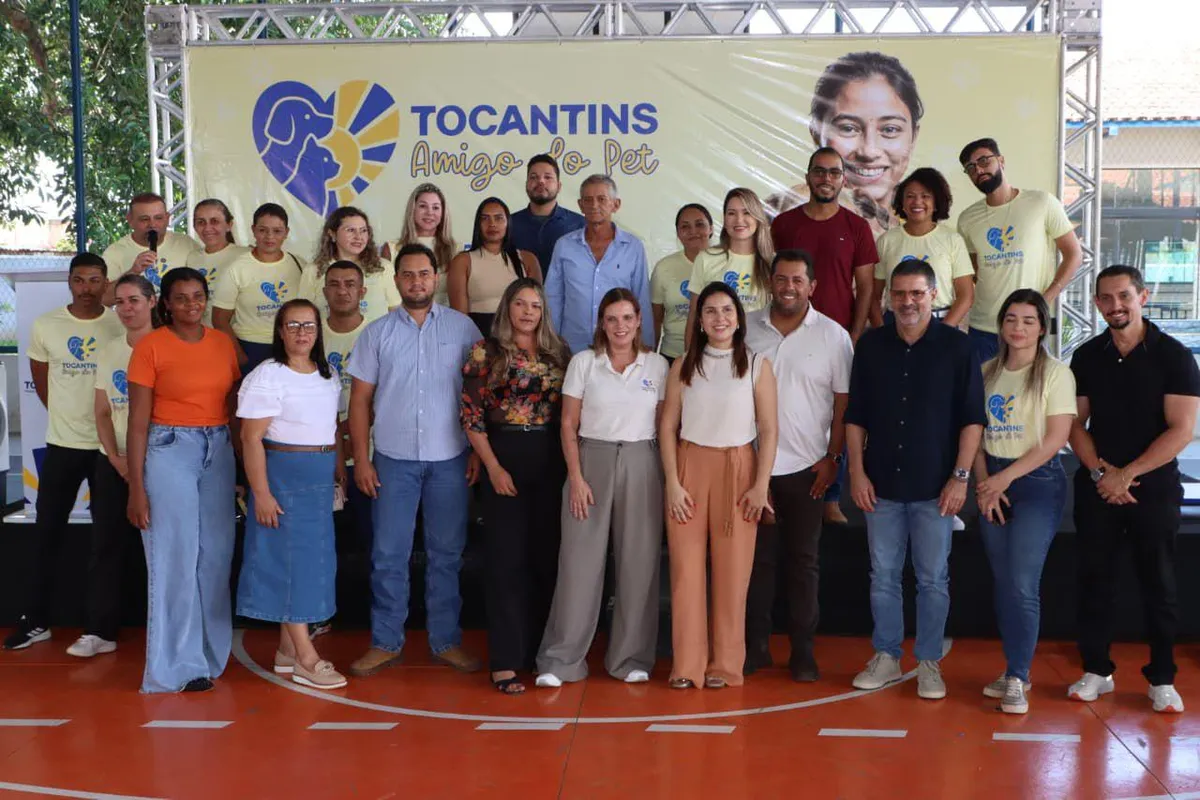 Programa Tocantins Amigo do Pet em Palmeirópolis com a primeira-dama Karynne Sotero