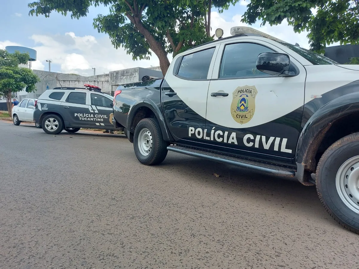 Viatura da Polícia Civil do Tocantins em patrulhamento na região de Araguatins.